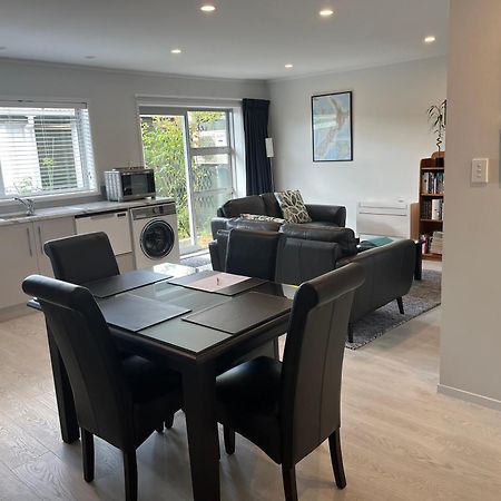 Rotorua Central Hosted B&B Экстерьер фото